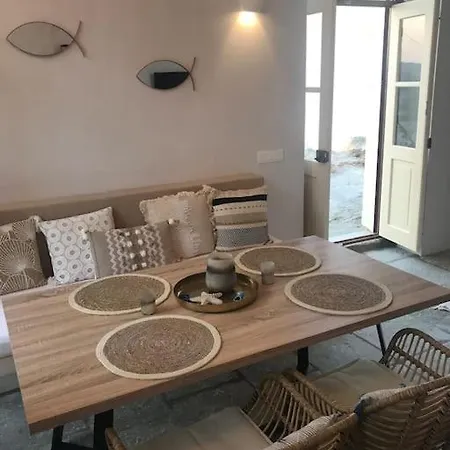 Boho Luxury In Kali Strata Apartmán